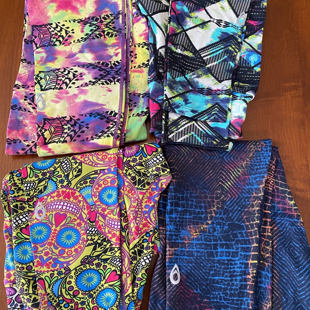 Donna Jo leggings  -size 1.. GUC. 4 pairs